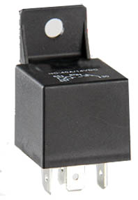 Relay LS820